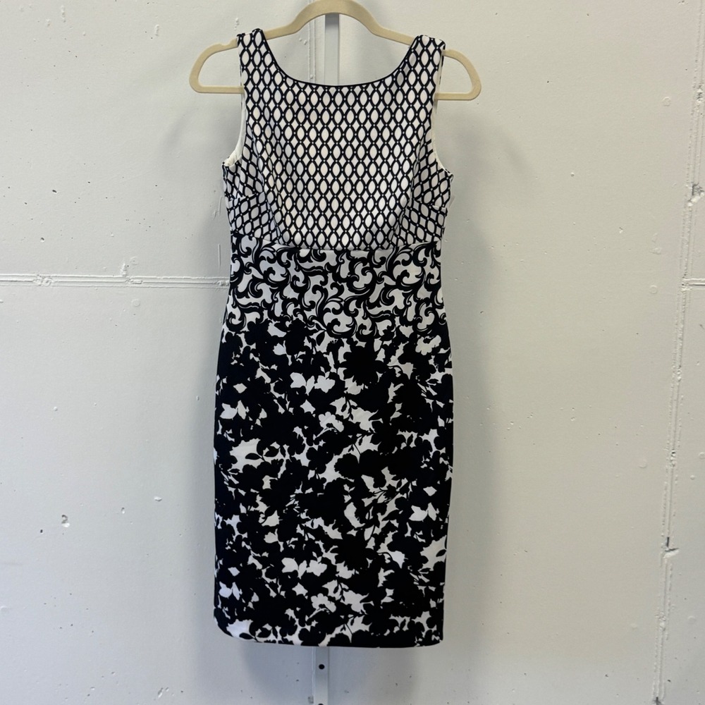White House Black Market Mixed Print Sheath Dress Black White Floral Scroll Sz 2